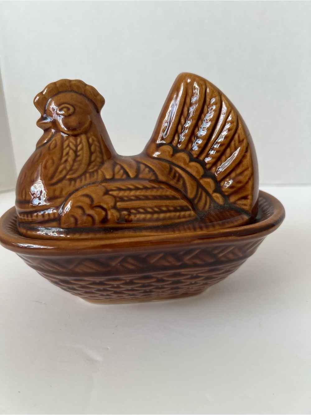 Vintage Calif USA CF 46 Brown Pottery Hen on Nest Covered Dish 6"
